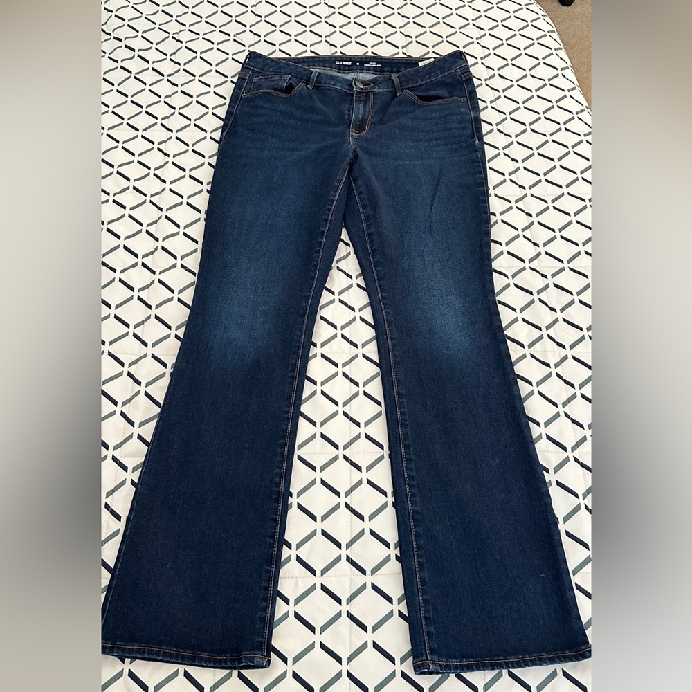 Old navy kicker boot jeans - size 12